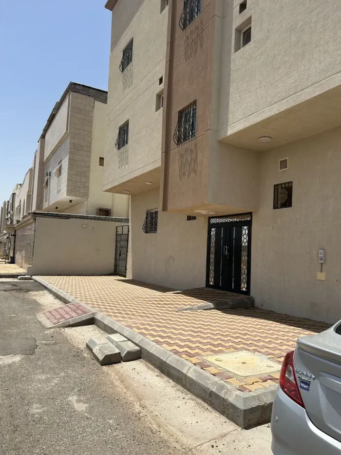 مقاول ترميم وتشطيب مباني حي عرقة بالرياض 