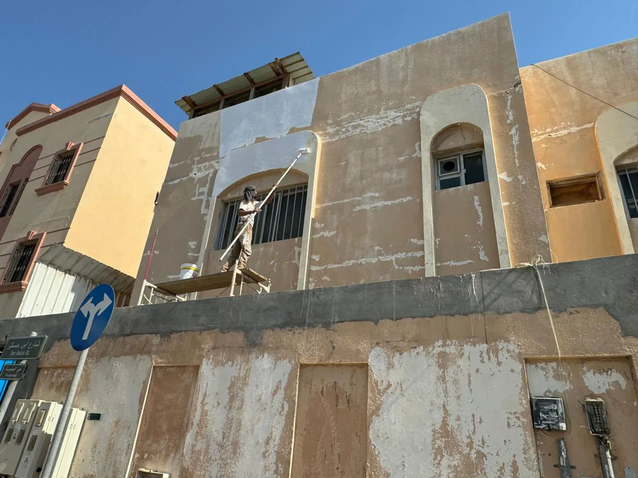 دهانات وديكورات عصرية وديكورات مرايا حديثة ومبتكرة لعام2026 