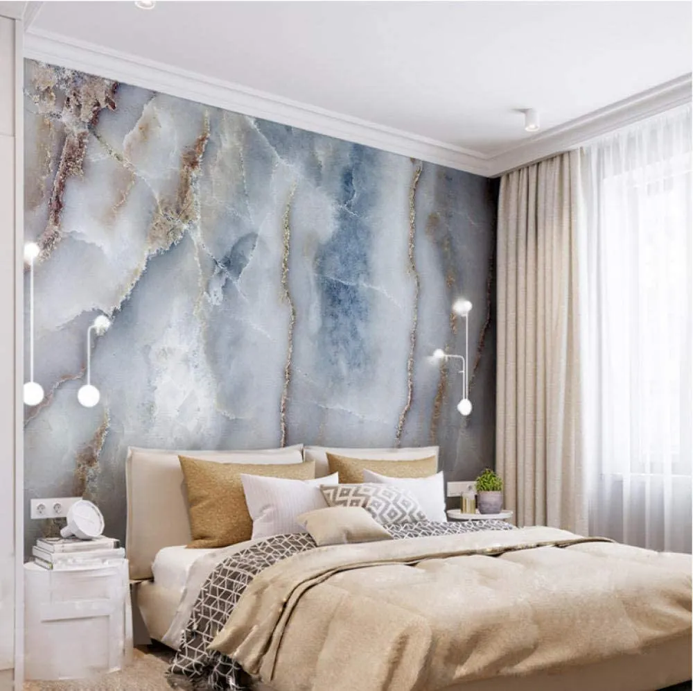 معلم تركيب ورق حائط بخبرة أكثر من 10 سنوات بالرياض