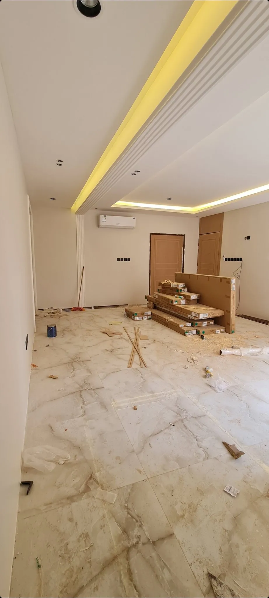 معلم فوم جدران, براويز فوم, بانوهات في حي الوادي بالرياض