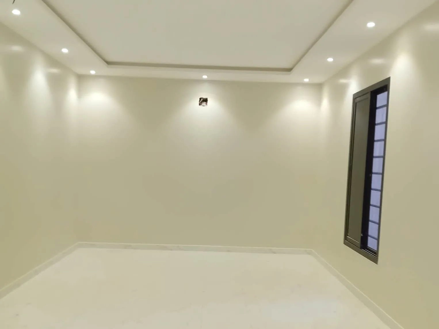 مقاول ترميم وتشطيب معتمد في حي الملزوالحمراء بشمال الرياض 